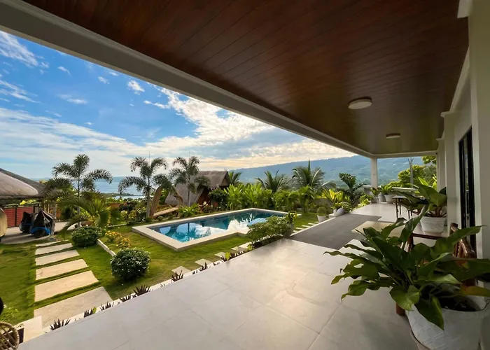 Sondela Lambug 3br Exclusive 4* Badian